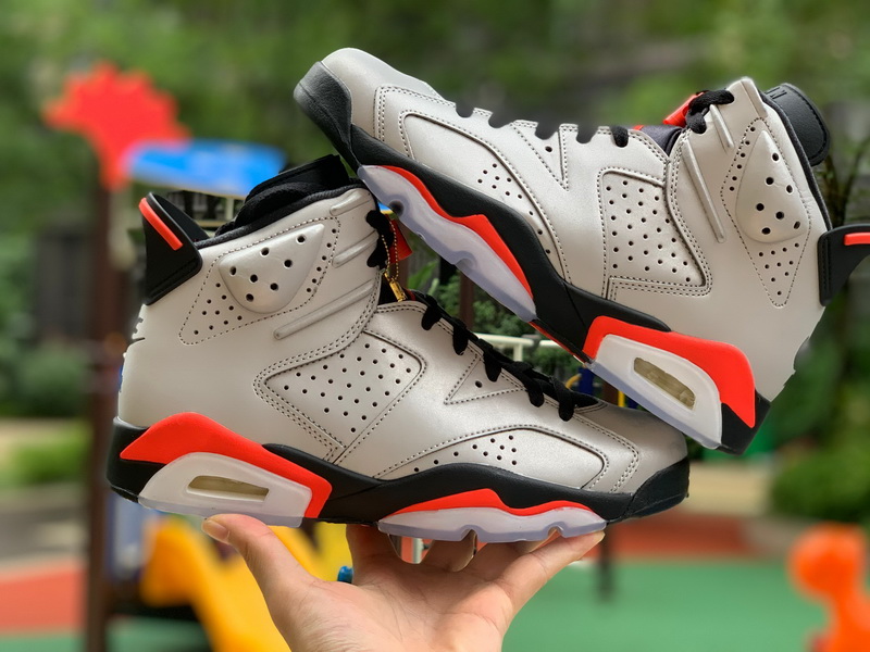 Air Jordan 6 “Reflective Bugs Bunny”
