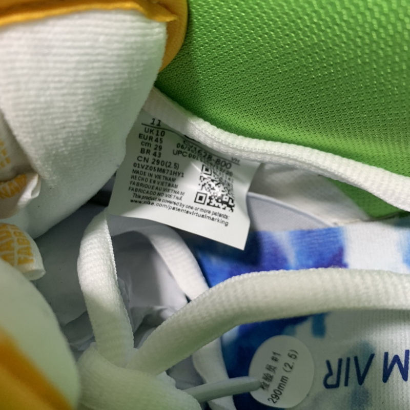 Nike SB Dunk Low Street Hawker (2021)