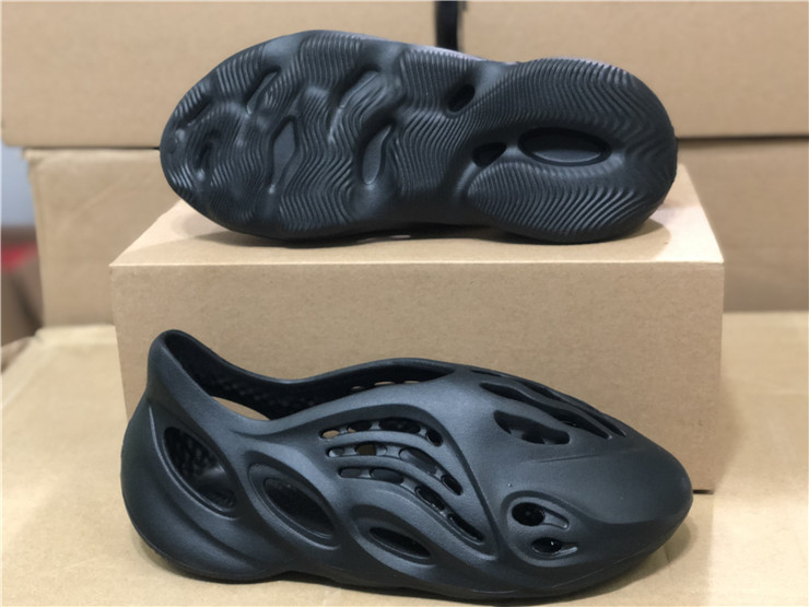 Yeezy Foam Runner