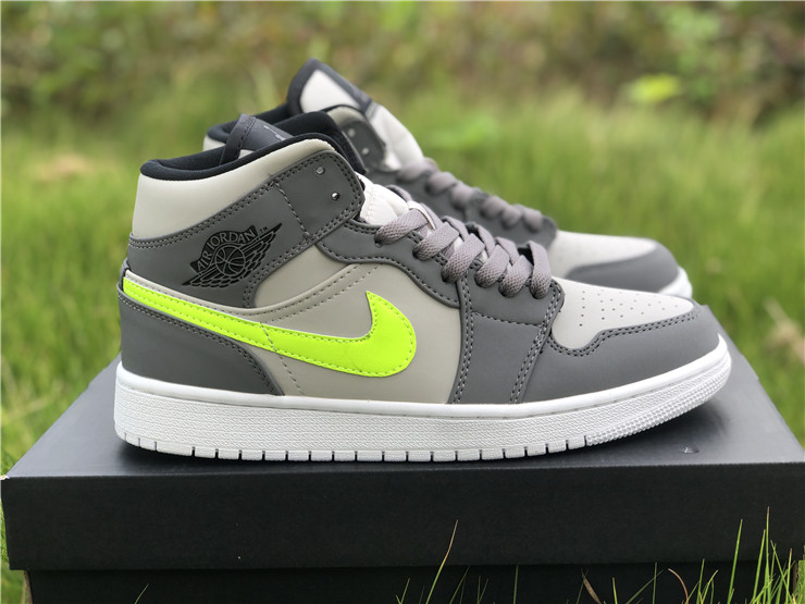 Air Jordan 1 Mid Grey Yellow