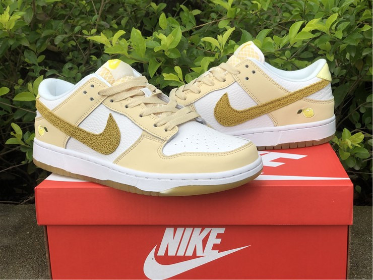 Nike Dunk Low Lemon Drop