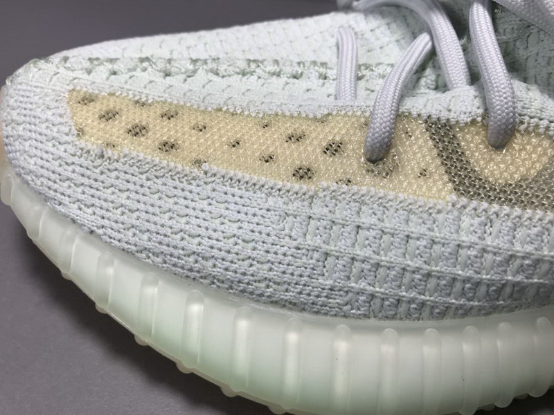 Yeezy Boost 350 V2 “Hyperspace”