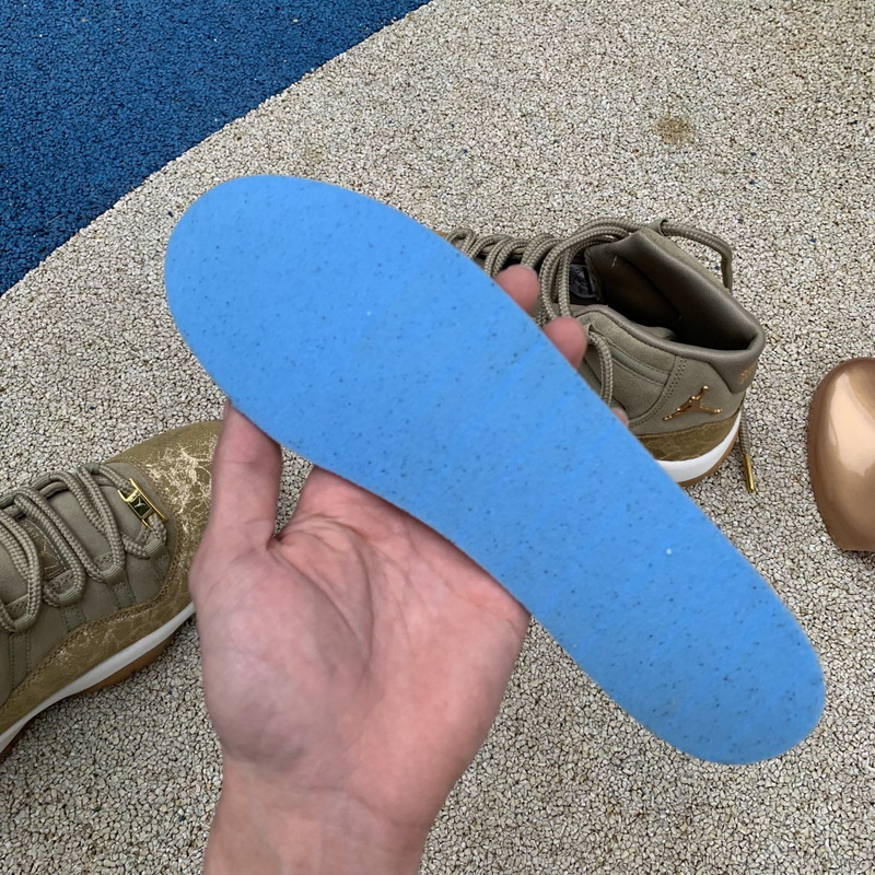 Air Jordan 11 “Neutral Olive” WMNS