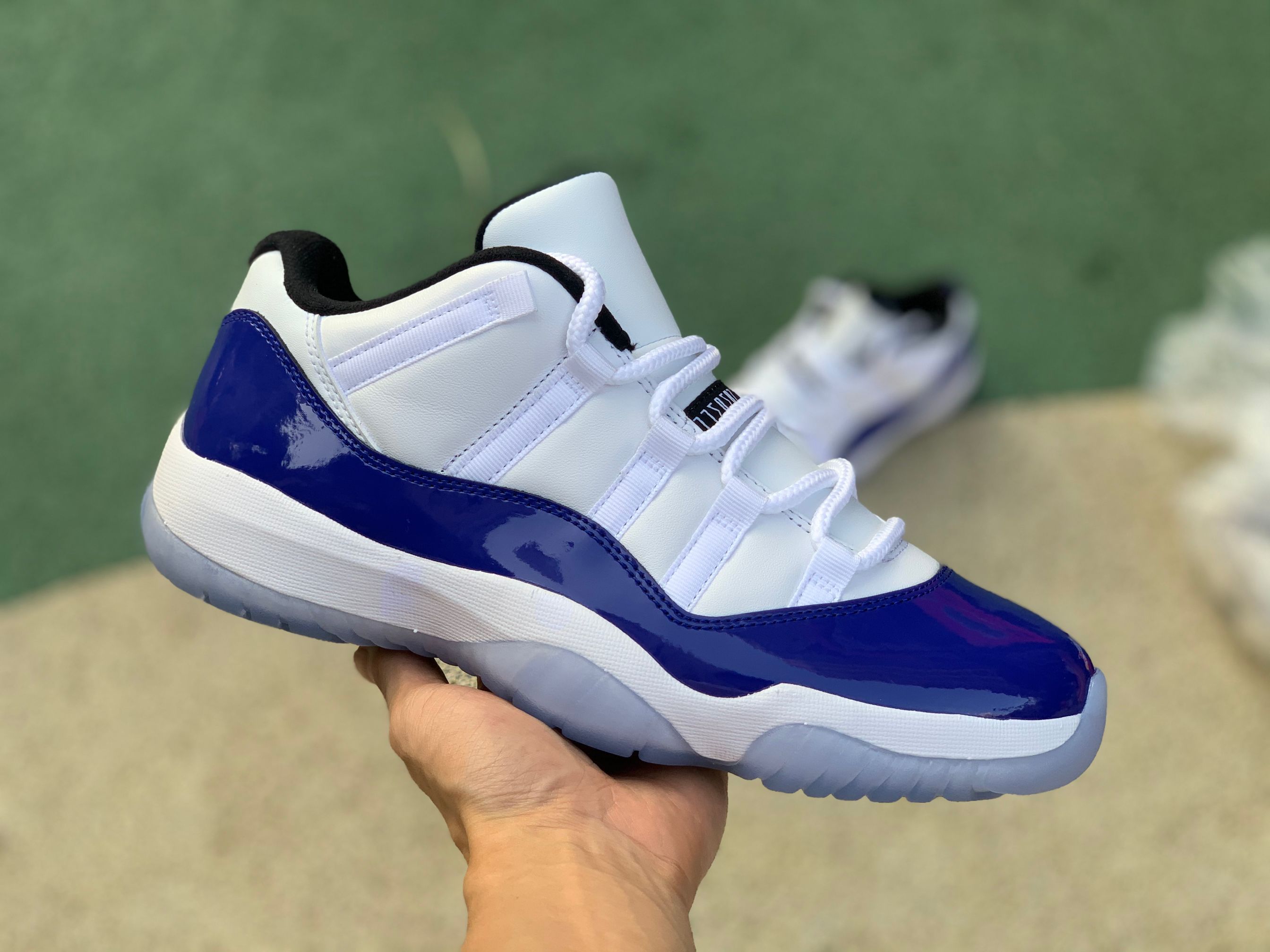 Air Jordan 11 Low WMNS “Concord” GS