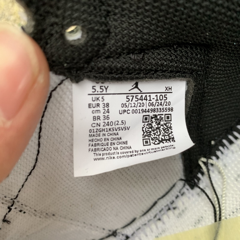 Air Jordan 1 High OG “Dark Mocha” GS