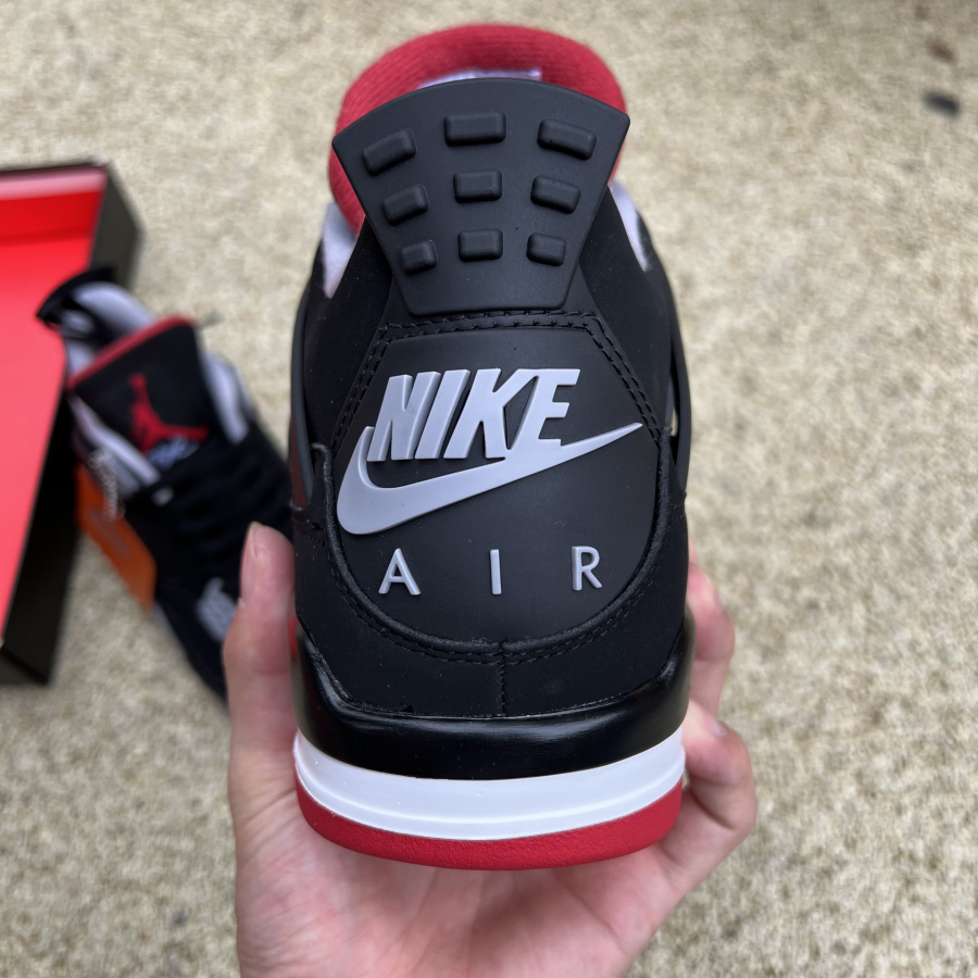 Air Jordan 4 Bred 2019