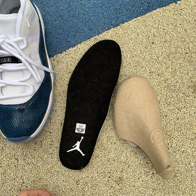 Air Jordan 11 Low “Navy Blue Snakeskin”