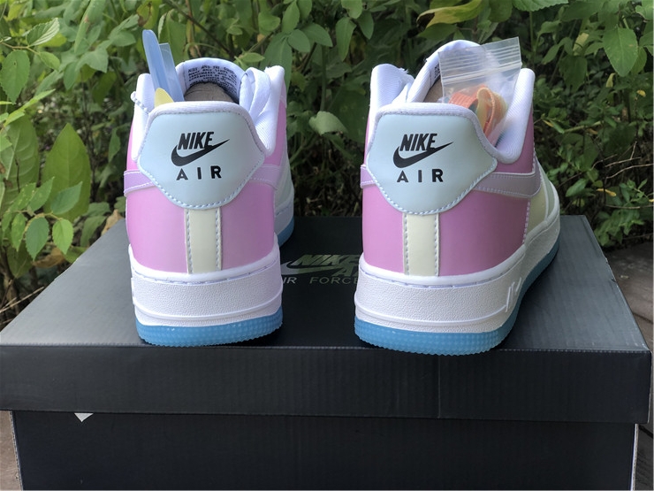 NIKE Air Force 1'07 LX UV
