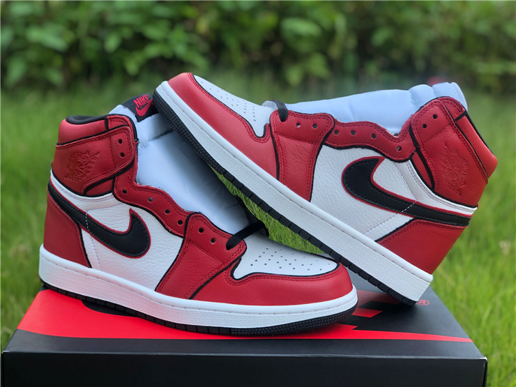 Air Jordan 1 “Chicago”