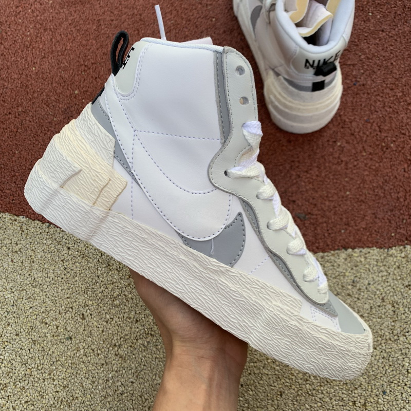 Nike Blazer Mid sacai White Grey