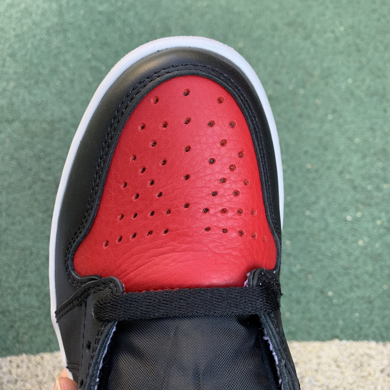 Air Jordan 1 Retro OG High “Banned”