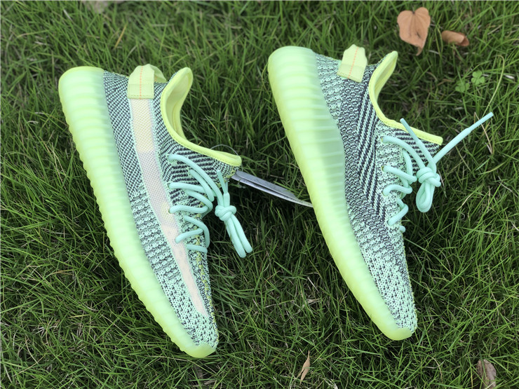 Yeezy Boost 350 Boost V2 Green