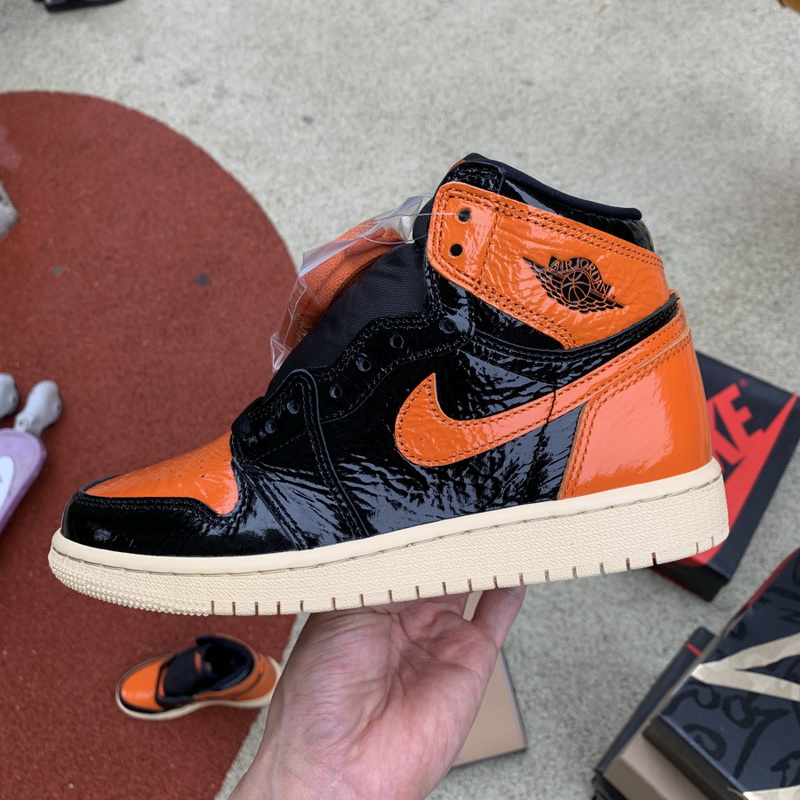 Air Jordan 1 Retro High OG “Shattered Backboard 3.0” GS