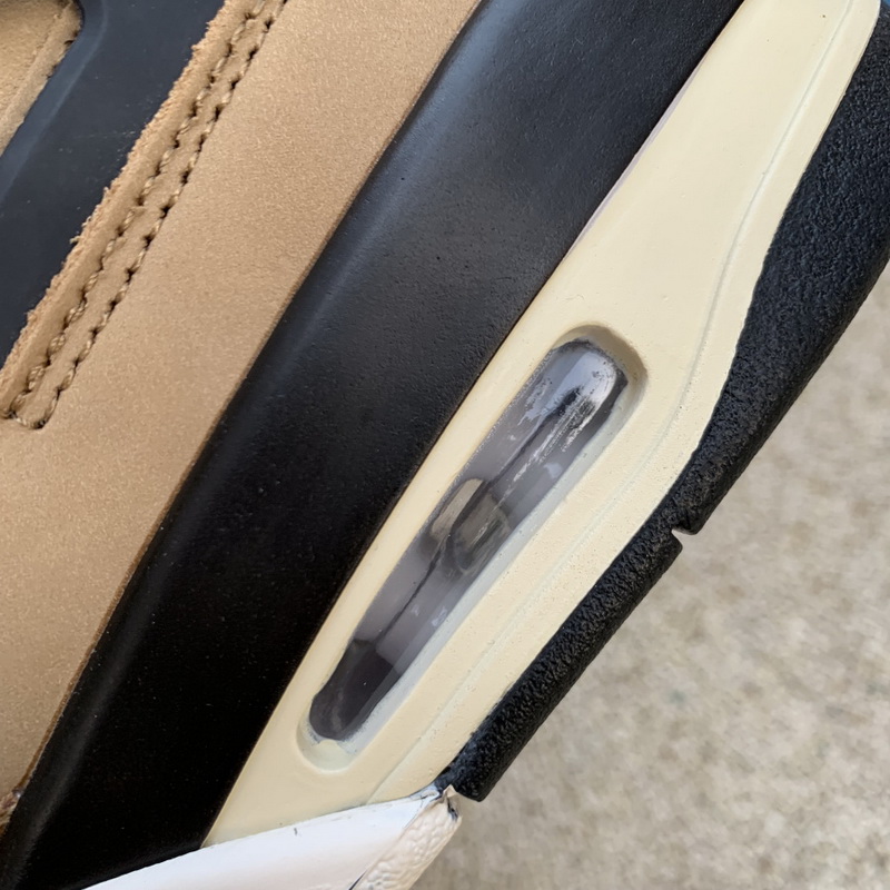 Air Jordan 4“Mushroom”