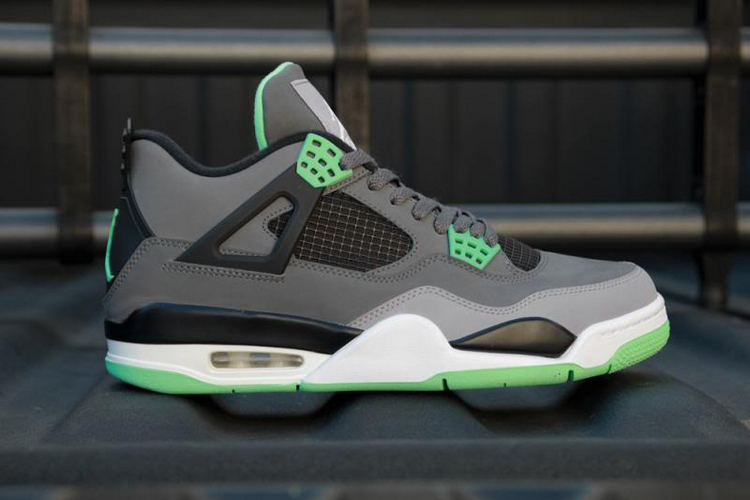 Air Jordan 4 Retro Green Glow