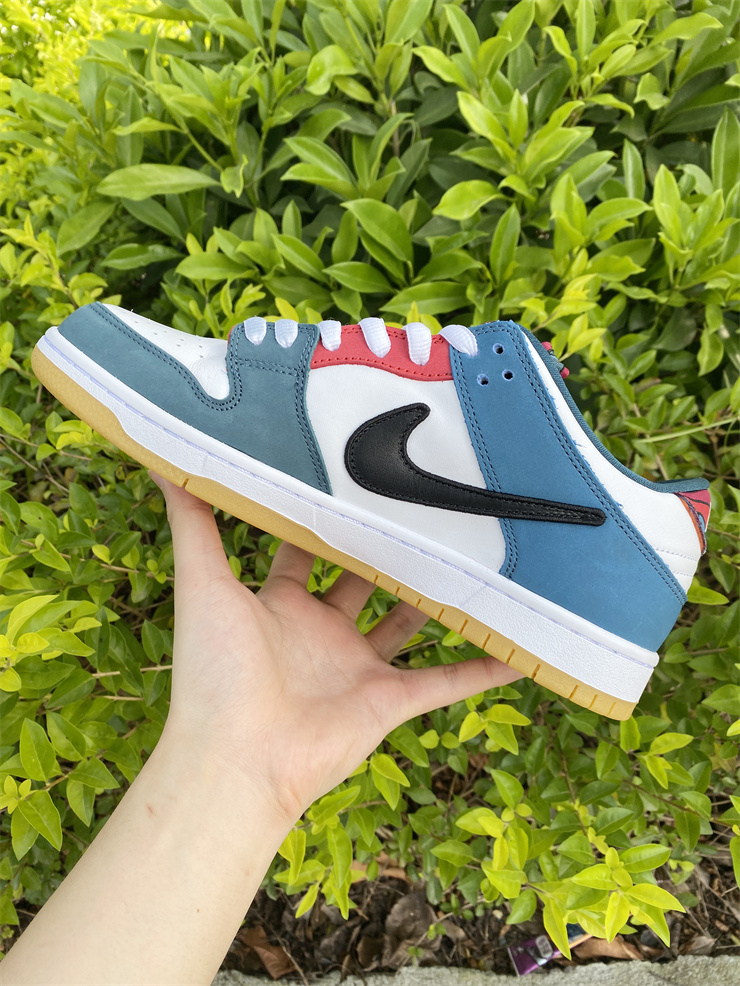 Parra x Nike SB Dunk Low