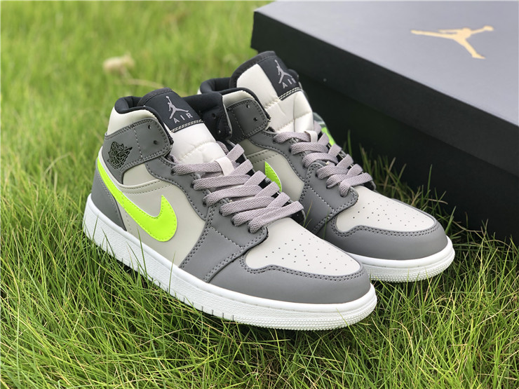 Air Jordan 1 Mid Grey Yellow