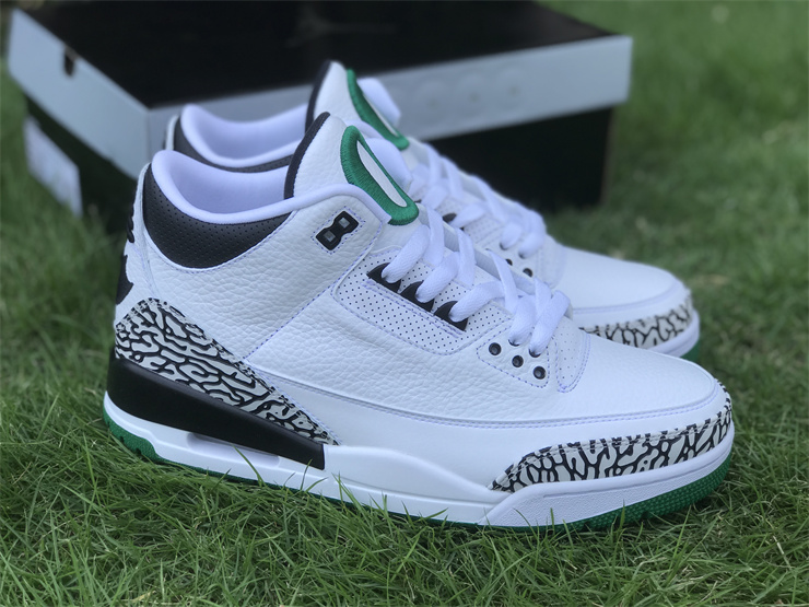 Air Jordan 3 Oregon White, Black and Green Ducks