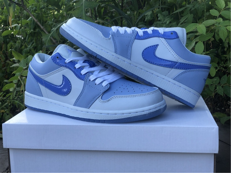 Air Jordan 1 Low The Mighty Swooshers
