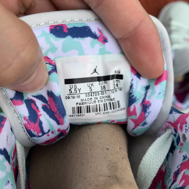 Air Jordan 1 Low shoes