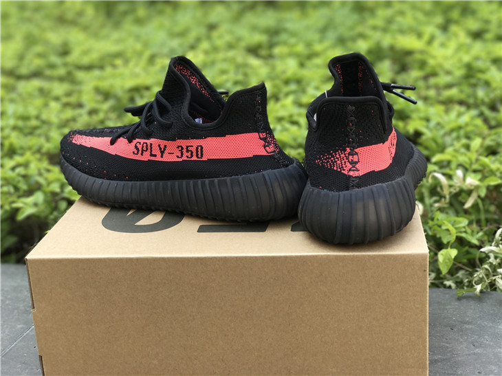 Yeezy Boost 350 Boost V2 Black Pink
