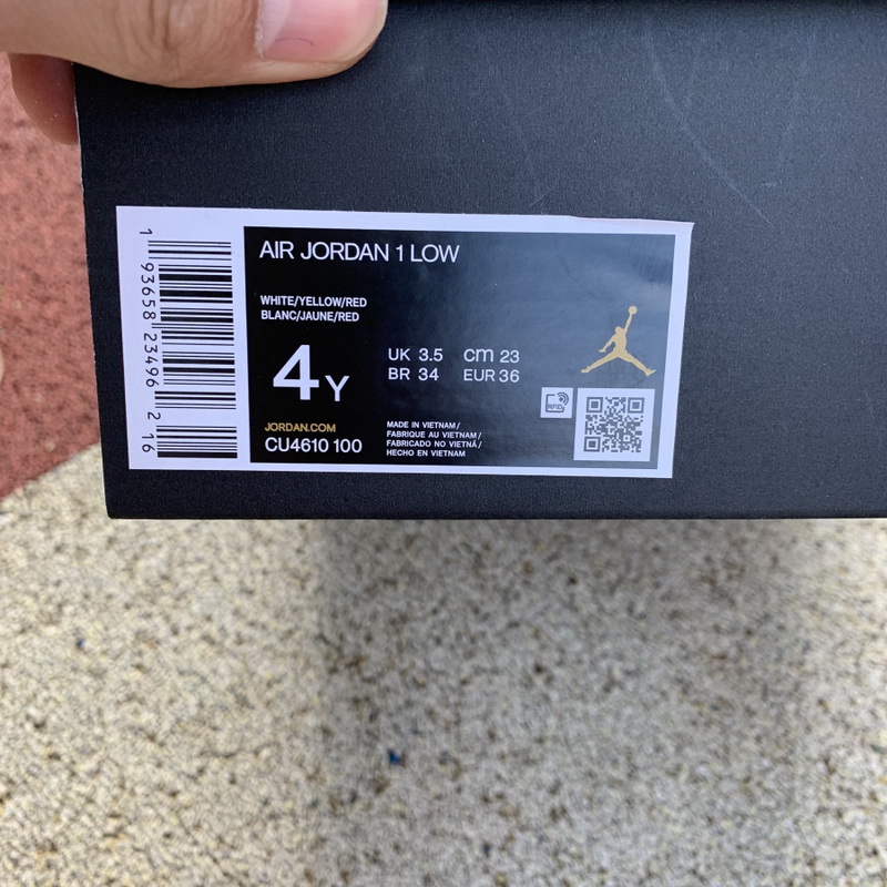 Air Jordan 1 Low Edge Glow