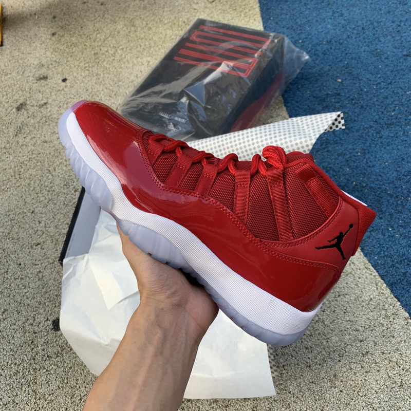 Air Jordan 11 “Gym Red”