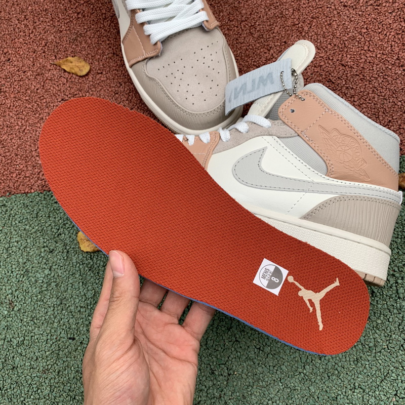 Jordan 1 Mid Shoes022