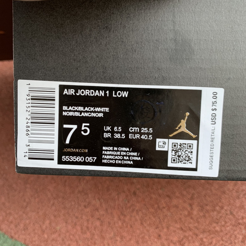 Air Jordan 1 Low shoes