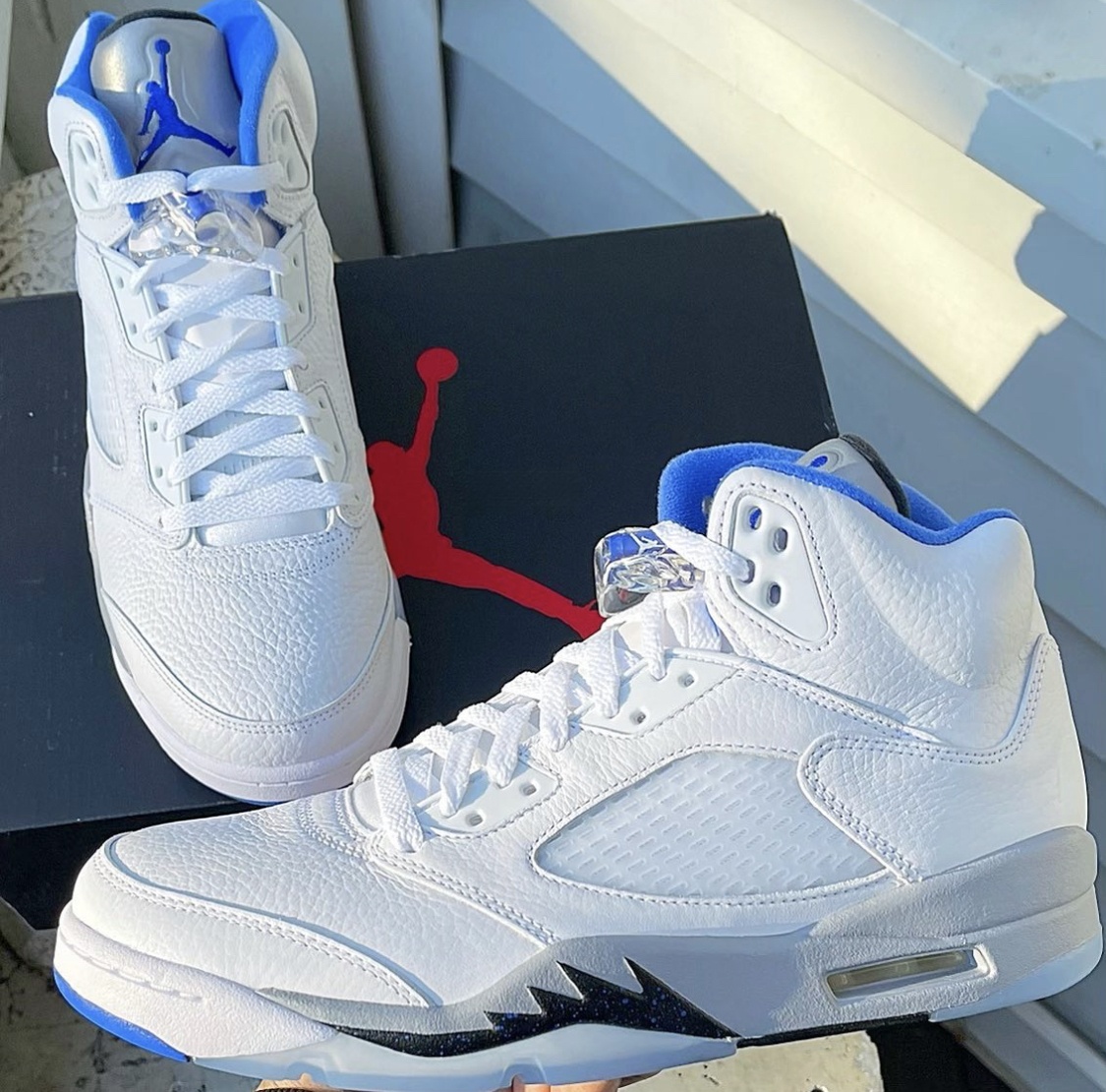 Air Jordan 5 Retro White Stealth 2021