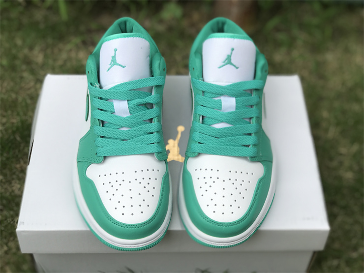 Air Jordan 1 Low White green