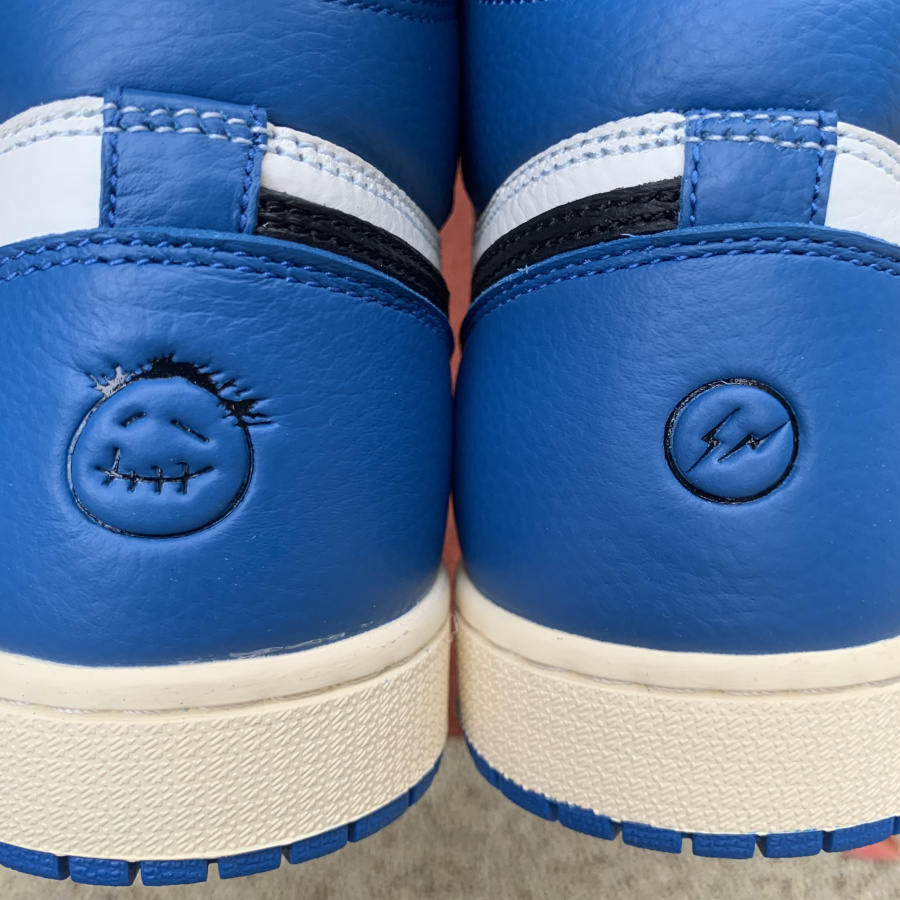 Fragment x Travis Scott x Air Jordan 1 High