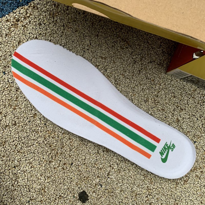 7-Eleven x Nike SB Dunk Low