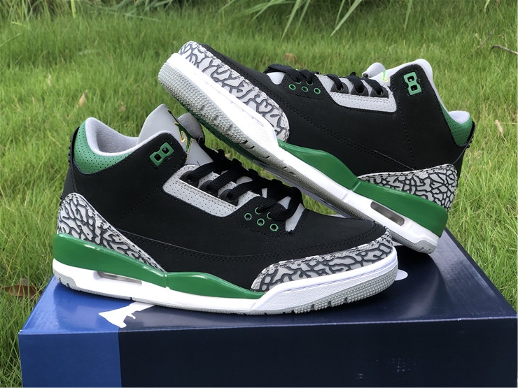Air Jordan 3 “Pine Green”
