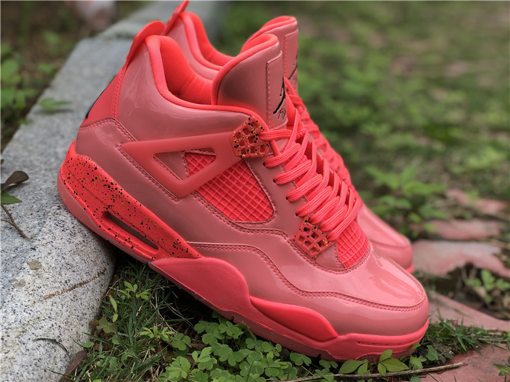Air Jordan 4 NRG “Hot Punch''