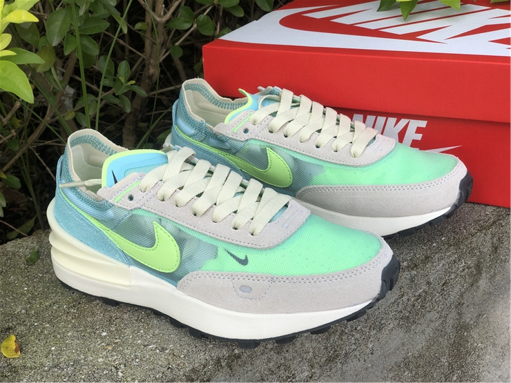 Nike Waffle One “Scream Green”