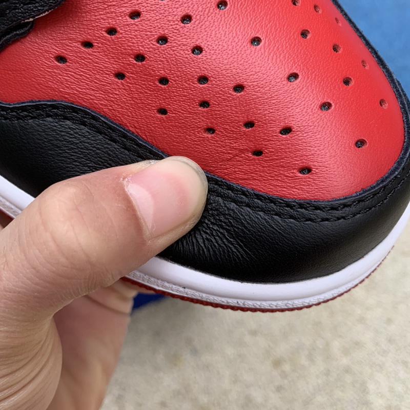 Air Jordan 1 High OG Top 3