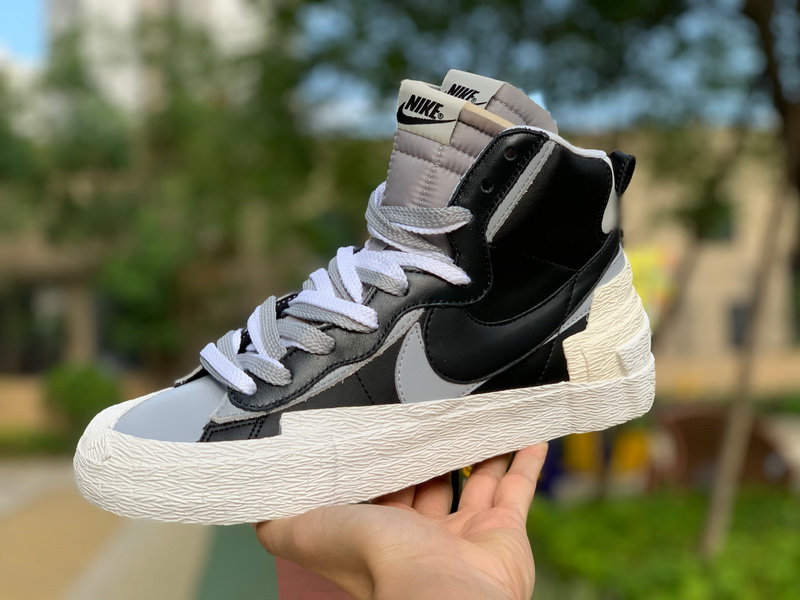 Nike Blazer Mid sacai Black Grey