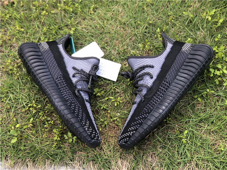 Yeezy Boost 350 Boost V2 Oreo