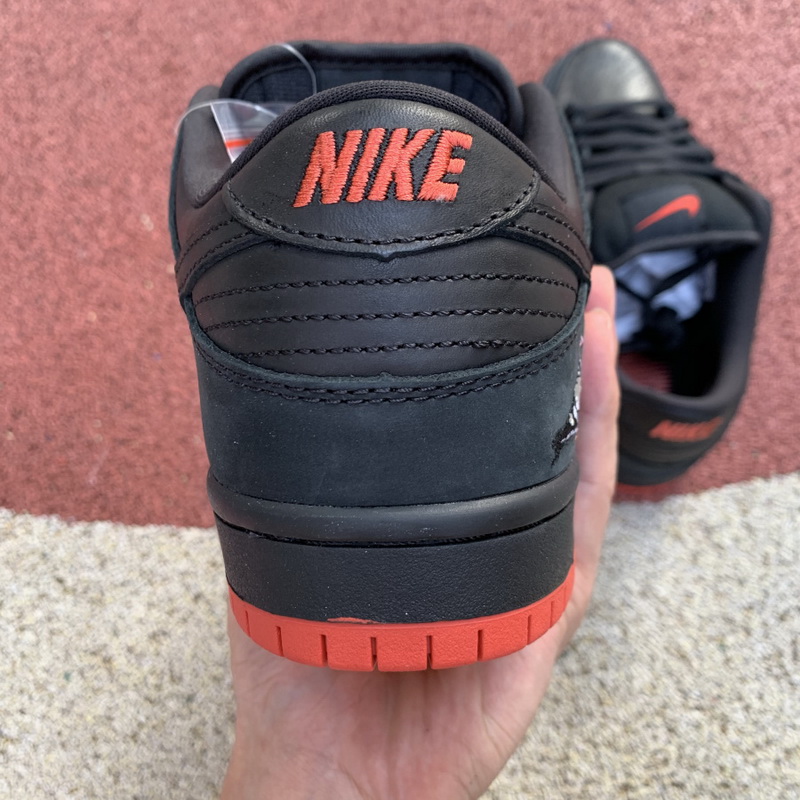 Nike SB Dunk Low Black Pigeon