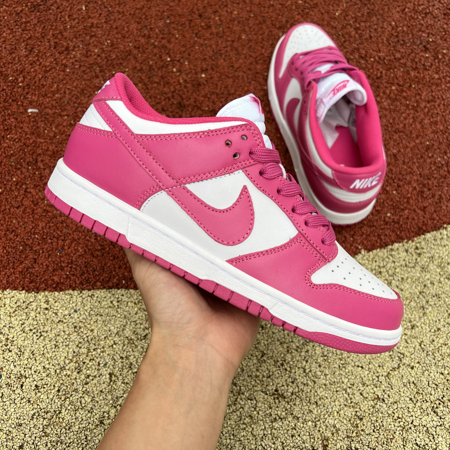 Nike SB Dunk Low Rose Pink