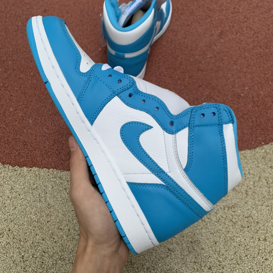 Air Jordan 1 Retro High OG “UNC” GS