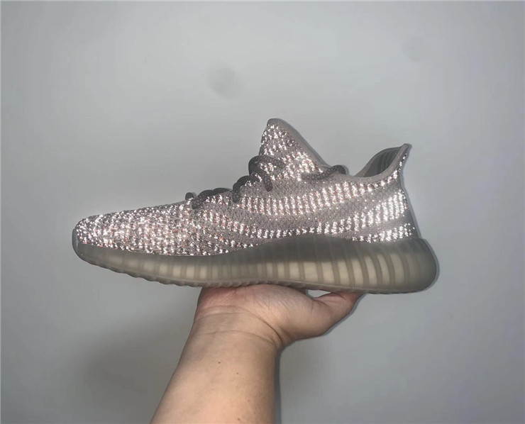 Yeezy Boost 350 V2 ''Beluga Reflective''