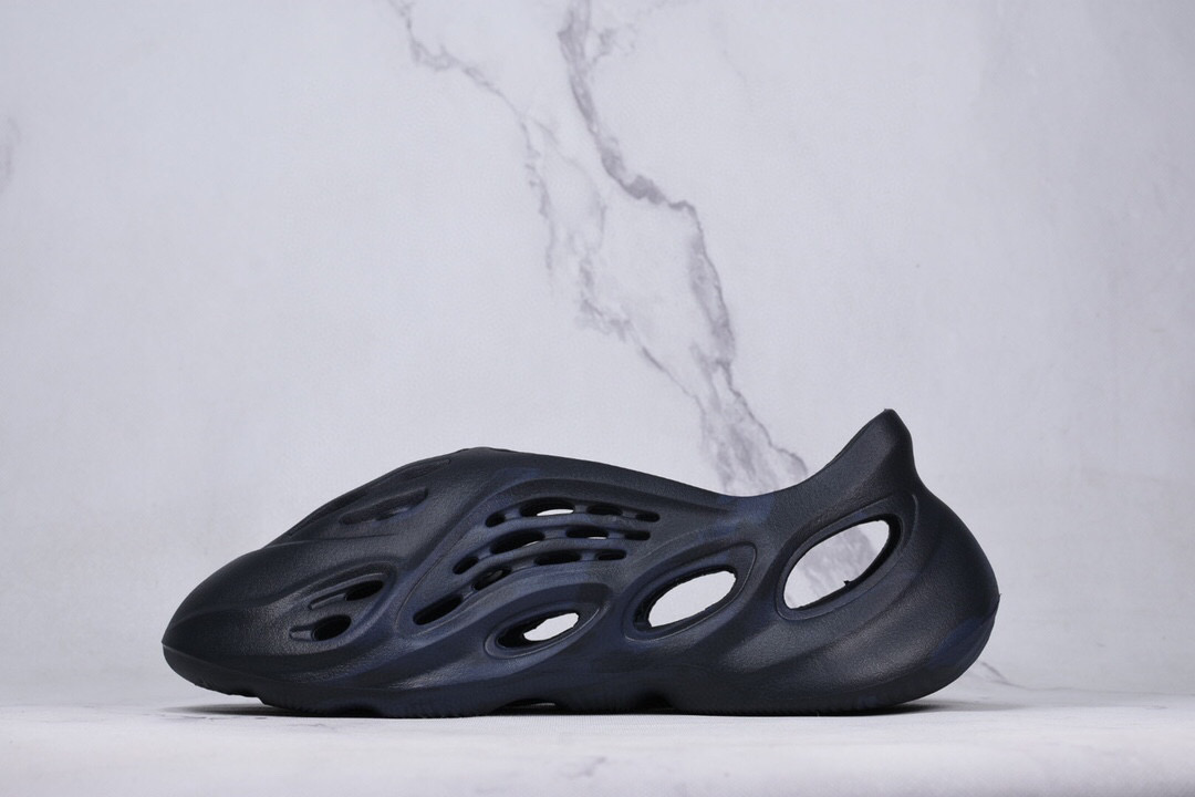 Adidas Yeezy Foam Runner Mineral Blue