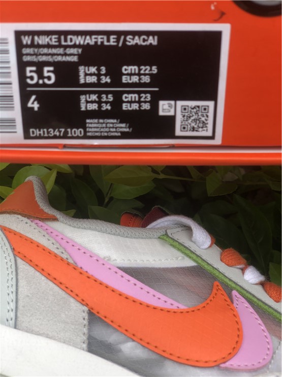 Sacai x Nike LD Waffle ''White Pink''