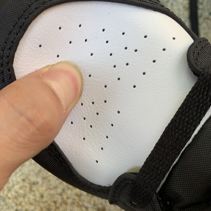 Jordan 1 Mid White Laser Orange Lucky Green