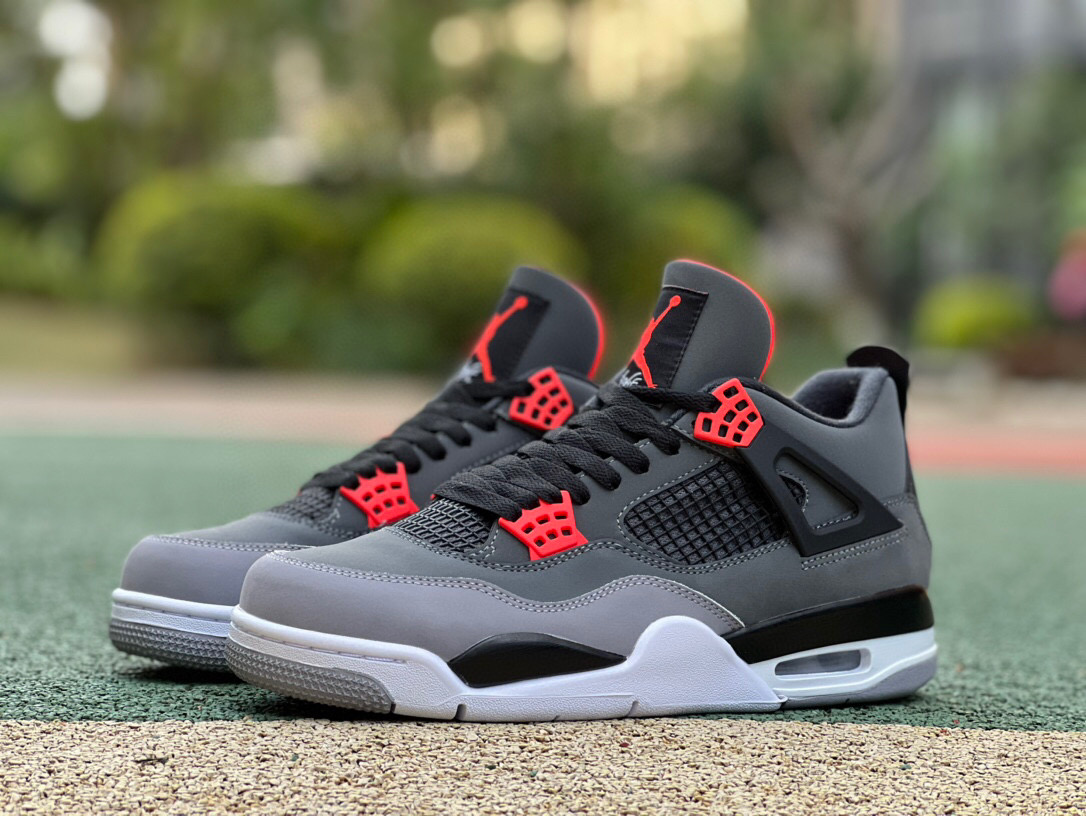 Air Jordan 4 Infrared