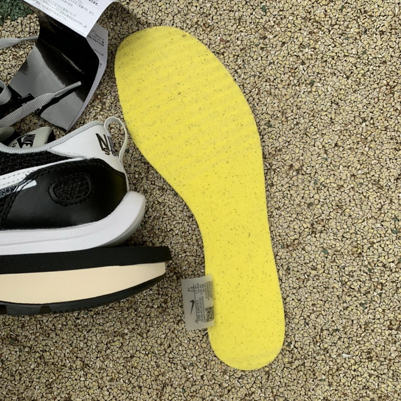 Sacai x Nike Pegasus VaporFly SP Black