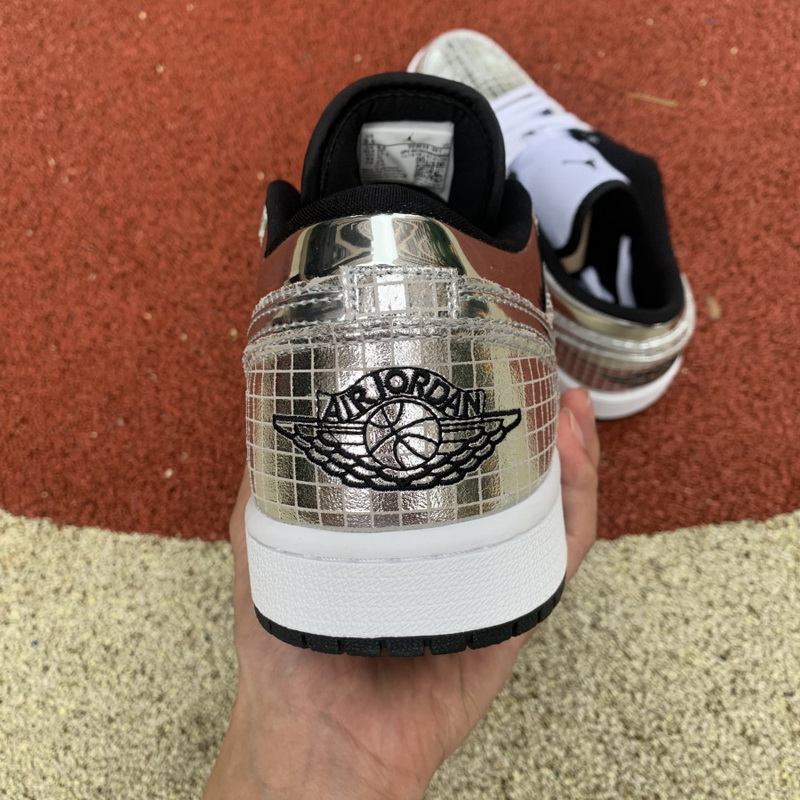 Air Jordan 1 Low shoes