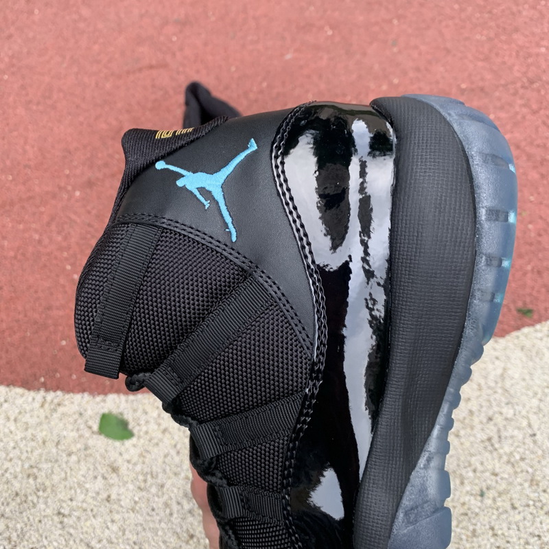 Air Jordan 11 Gamma Blue